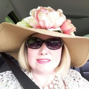 Meet your Posher, Meredith